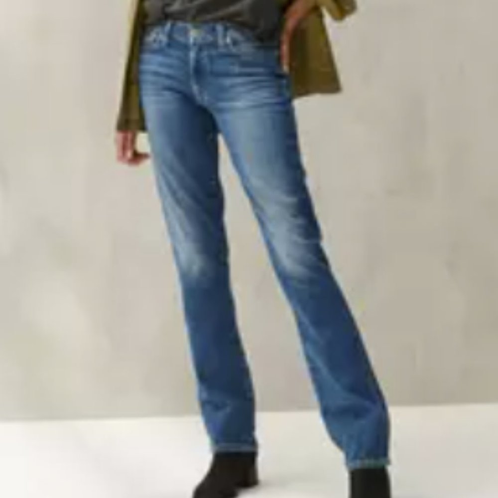 Lucky Brand "SWEET" Style, Mid Denim Wash